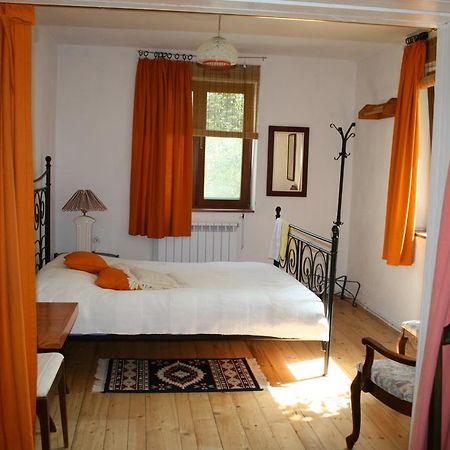Guest House Kamenik Yagodina Zimmer foto