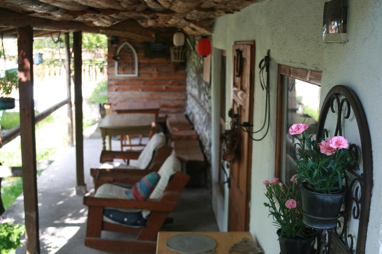 Guest House Kamenik Yagodina Exterior foto